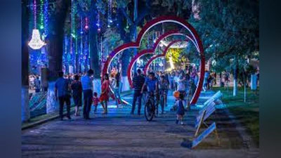 'Yurtimizning yirik  shaharlarida 24 soat faoliyat yuritadigan ko`ngilochar ko`chalar tashkil etiladi'ning rasmi