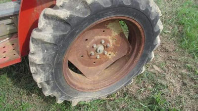 Изрображение 'НОЧНОЕ ДТП С УЧАСТИЕМ ТРАКТОРА В ХОРЕЗМЕ УНЕСЛО ЖИЗНИ ДВУХ ЧЕЛОВЕК'