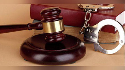 'Yakkabog`lik sobiq hokim o`rinbosari va uni yoqib yuborgan tadbirkorga sud hukmi o`qildi'ning rasmi