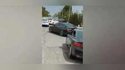 Изрображение 'В Хорезме оштрафовали водителей свадебного кортежа, двигавшегося "змейкой" (видео)'