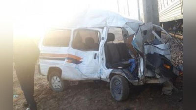 Изрображение 'Водитель "Дамаса" в Сурхандарье погиб, пытаясь проскочить через ж/д переезд'