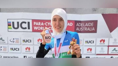 Изрображение 'Фотима Соипова завоевала бронзу Кубка мира по паравелоспорту'