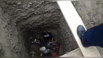 Изрображение 'В Ташкенте спасатели вытащили мужчину, упавшего с пятиметровой высоты в колодец (видео)'