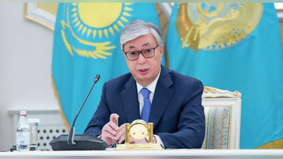 'Qozog`iston prezidenti xorijiy fuqarolarni ro`yxatga olishni bekor qilish haqida topshiriq berdi'ning rasmi