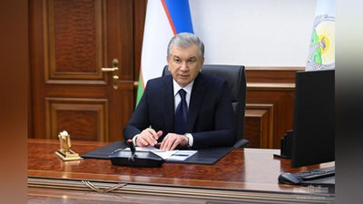 'Шавкат Мирзиёев чарм-пойабзал саноатидаги устувор вазифалар юзасидан йиғилиш ўтказди'ning rasmi