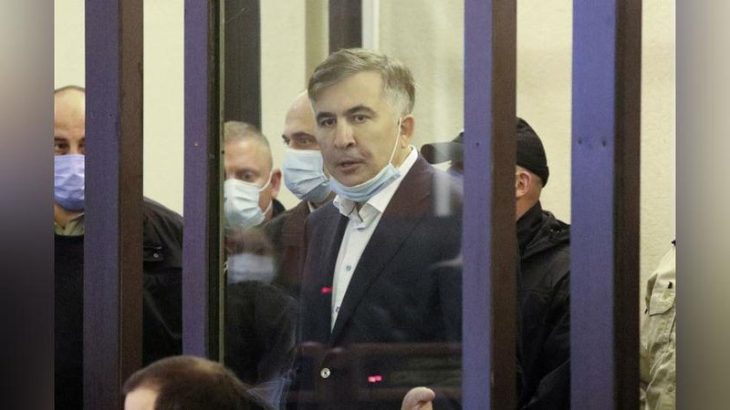 'Саакашвили мажбурий равишда шифохонадан қамоқхонага қайтарилди'ning rasmi