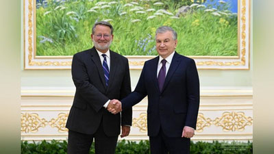 Изрображение 'Глава государства принял делегацию США'