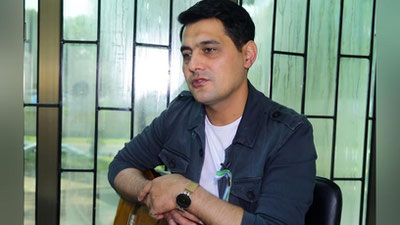 '«Ey, sinfdosh» qo`shig`i bilan tanilgan «Oqshom» guruhi yakkaxoni qamoqda o`tgan 9 yili haqida gapirib berdi (video)'ning rasmi