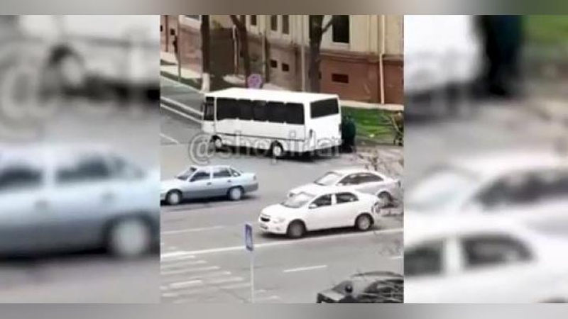 Изрображение 'В ГУВД рассказали о расследовании нападения на подростков на сквере Амира Темура'