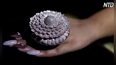 Изрображение 'В Индии установили рекорд Гиннеса по количеству бриллиантов в кольце (видео)'