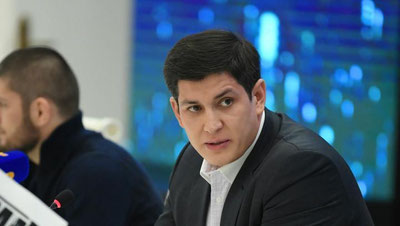 'Otabek Umarov xalqaro forumda ko`rinish berdi (video)'ning rasmi