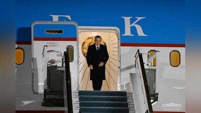 'Prezident Shavkat Mirziyoev Parij tashrifini yakunlab, Toshkentga qaytib keldi'ning rasmi