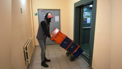 Изрображение 'Тестируют ли на COVID-19 персонал служб доставок?'