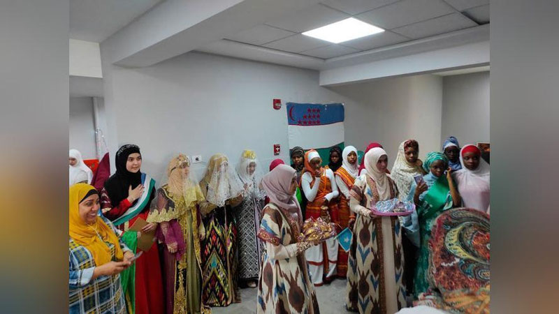 'Мисрда Ўзбекистон миллий маданияти намойиш қилинди'ning rasmi