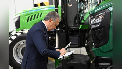 Изрображение 'В кластере сельскохозяйственного машиностроения в Чирчике произведен первый трактор'