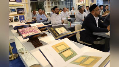 'O`zbekistonga eng qadimiy Qur`on nusxalaridan parchalar olib kelinadi'ning rasmi