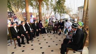 Изрображение 'Президент утвердил меры материальной поддержки социально уязвимых слоев населения'