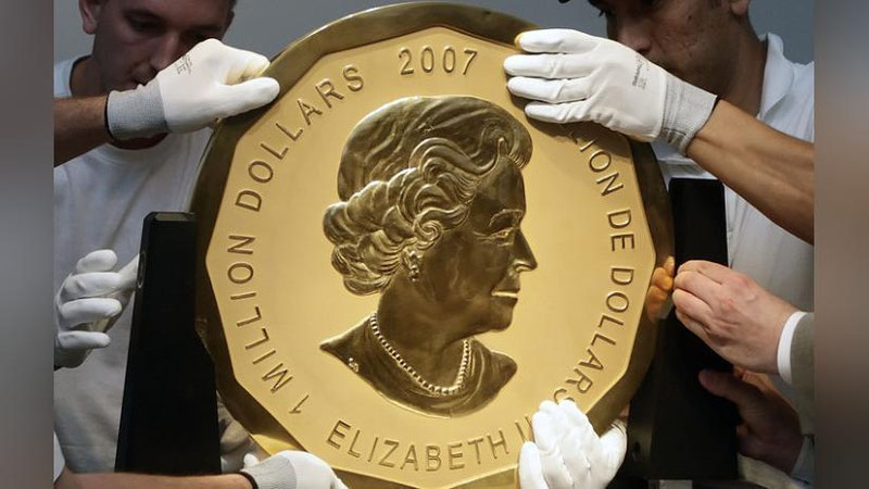 Изрображение 'ИЗ МУЗЕЯ В БЕРЛИНЕ УКРАЛИ ЗОЛОТУЮ МОНЕТУ ВЕСОМ В 100 КГ'