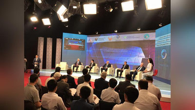 'ЎФФ вакиллари Халқаро пресс-клуб сессиясида ОАВ саволларига жавоб берди'ning rasmi