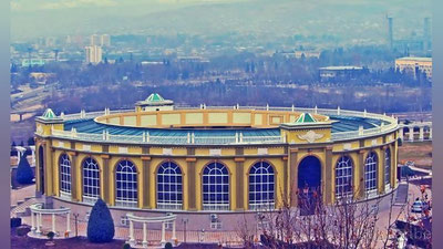 'Душанбе Шавкат Мирзиёевни кутиб олишга қизғин тайёрланмоқда'ning rasmi