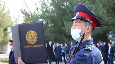 'Favqulodda vaziyatlar vazirligi Akademiyasining birinchi bosqich kursantlari «Vatanga qasamyod» qilishdi'ning rasmi