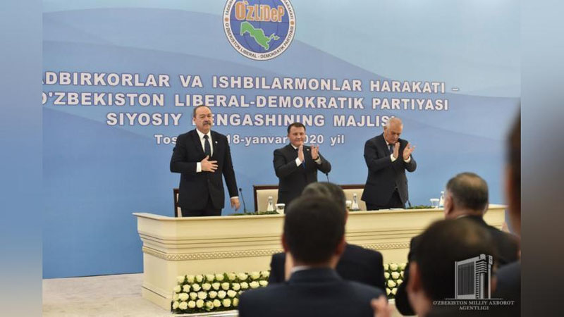'Abdulla Aripov nomzodi O`zbekiston Respublikasi Bosh vazirligiga taklif etildi'ning rasmi