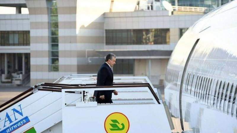 'Prezident Vengriyaga jo`nab ketdi'ning rasmi