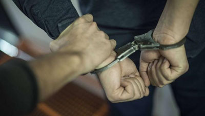 'Qashqadaryoda hokimlik xodimi 370 mln. so`m pora bilan qo`lga tushdi'ning rasmi