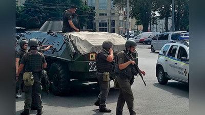 'Ukrainada qurollangan shaxs yo`lovchili avtobusni garovga oldi (foto)'ning rasmi