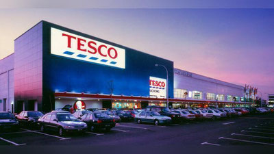 'Британияда 4G телефон 10 фунтга баҳоланмоқда'ning rasmi