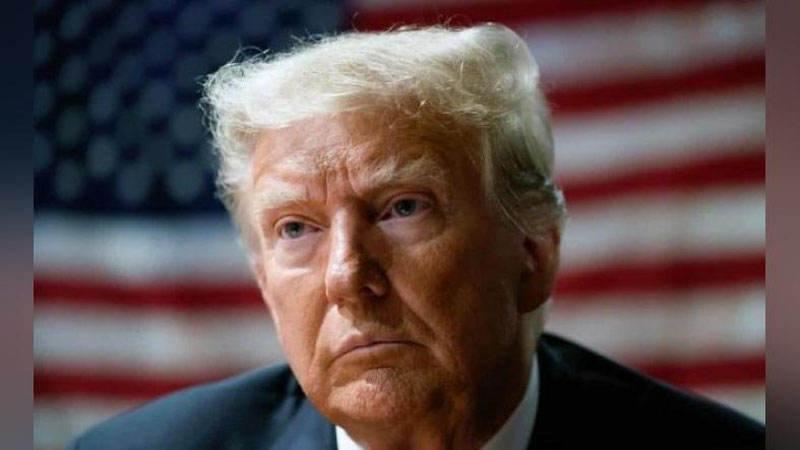 'Trampning 50 yillik qamoq jazosiga hukm qilinishi kutilmoqda'ning rasmi