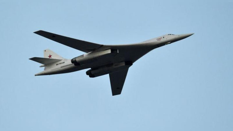 'Rossiyaning Tu-160 strategik samolyotlari jahon rekordini o`rnatdi'ning rasmi