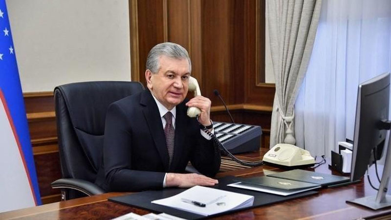 'Shavkat Mirziyoev Erdog`an bilan telefon orqali muloqot qildi'ning rasmi