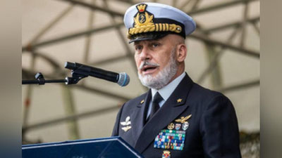 'Italiyalik admiral NATO harbiy qo`mitasining yangi rahbari etib saylandi'ning rasmi