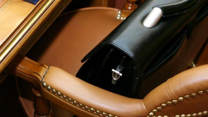 'Termiz shahar XTB mudiri sherigi bilan byudjetning 247,1 mln so`mini "eb yubordi"'ning rasmi