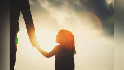 'Buxoroda ota-ona qarovidan mahrum bolalarga g`amxo`rlik qilishning yangi tizimi sinov tariqasida ishga tushirildi'ning rasmi