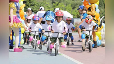 '"Kelajak sari yashil qadam" — birinchi bolalar velomarafoniga start berildi (foto)'ning rasmi