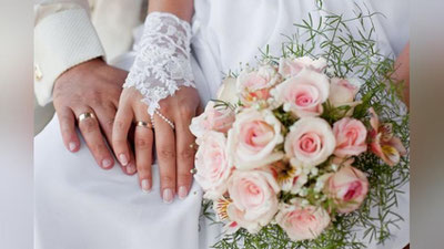 'Ota-onalar nosog`lom orzu-havaslariga chek qo`yish uchun universitetda o`qiydi'ning rasmi