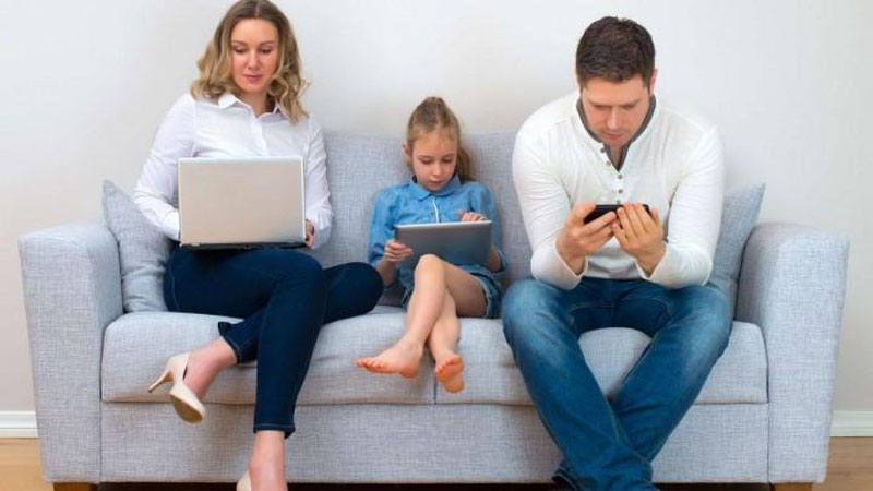 'Болаларни зарарли ахборотдан ҳимоя қилиш билан боғлиқ хизмат ишга тушди'ning rasmi