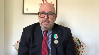 '"Dubay bo`lmang. Siz Dubay emassiz". Amerikalik yozuvchi poytaxtni odamlar uchun qulaylashtirish bo`yicha o`z takliflarini berdi'ning rasmi