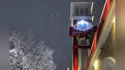 'Madaniyat vazirligi Toshkent kurantlaridagi bant va lentalarni olib tashlashni talab qildi'ning rasmi