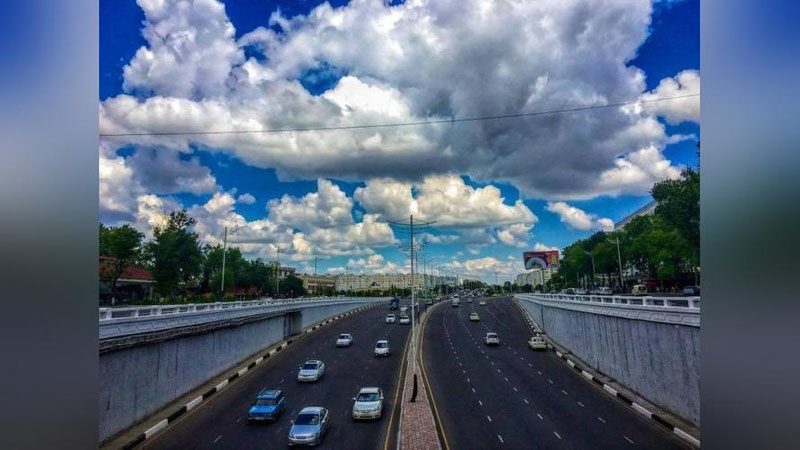 'Ёмғир, салқин, сел ва чанг-тўзон... Бу ҳафта об-ҳаво қандай бўлиши маълум қилинди'ning rasmi