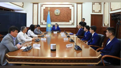 'O`zbekiston shaxmat ustalari Qozog`istonda mehmonda bo`lishdi'ning rasmi