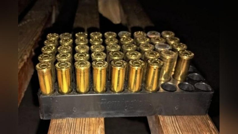 'Buxorodagi chegarada jangovor qurollarni noqonuniy olib o`tayotgan shaxs ushlandi qo`lga olindi'ning rasmi