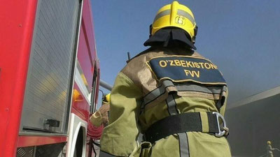 'Самарқандда бир-бирига туташ бўлган хонадонларда ёнғин содир бўлди'ning rasmi