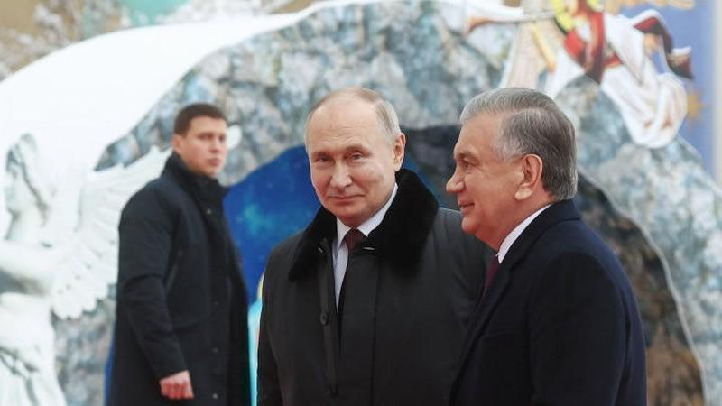Изрображение 'Президент Узбекистана принимает участие в неформальном саммите СНГ в Петербурге (видео)'