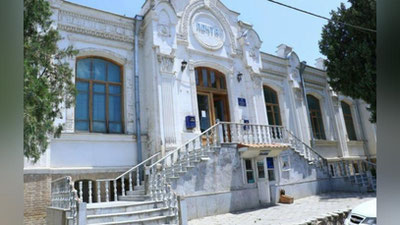 'Shahar hokimligi: Samarqanddagi pochtaning tarixiy binosi buzilmaydi'ning rasmi