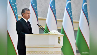 'Prezident xorijiy davlatlar elchilaridan ishonch yorliqlarini qabul qildi'ning rasmi