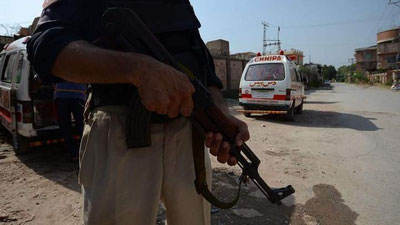 Изрображение 'Трое погибли и 50 пострадали при взрыве в Пакистане (видео)'