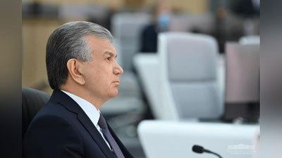 'Elektr ta`minotini tiklash ishlari bo`yicha davlat rahbariga muntazam axborot berib borilmoqda — Prezident matbuot kotibi'ning rasmi